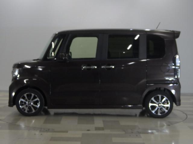 N-BOXカスタム G・Lホンダセンシング /純正ナビ/前後ドラレコ/AppleCarPlay/フルセグ/録音再生機/ETC/USB/両側パワースライドドア/サイドカーテンSRS/オートリトラミラー/Rカメラ/BTA/ロールサンシェード/VSA(11枚目)