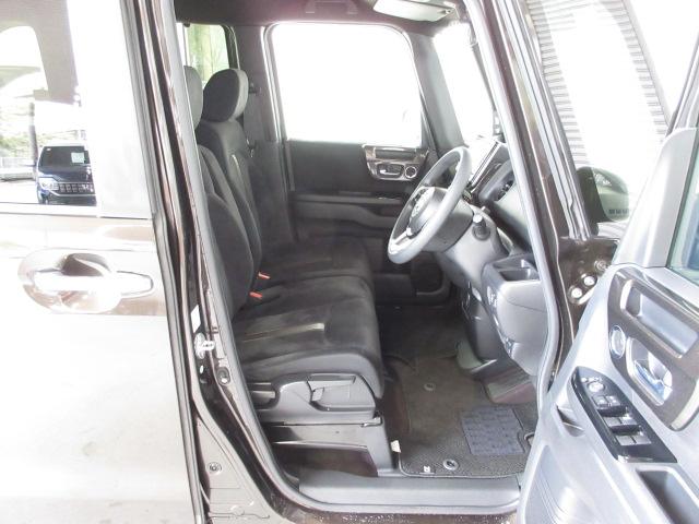 N-BOXカスタム G・Lホンダセンシング /純正ナビ/前後ドラレコ/AppleCarPlay/フルセグ/録音再生機/ETC/USB/両側パワースライドドア/サイドカーテンSRS/オートリトラミラー/Rカメラ/BTA/ロールサンシェード/VSA(32枚目)