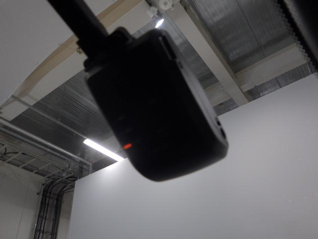 今は、自分を守るのは自分の時代です！ドライブレコーダーは必需品ですね。また純正品なので安心です。使うことの無い事が良いのですが・・・（ＳＤカードは別売りとなります）