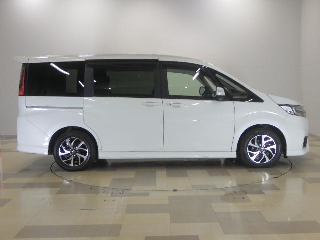 ステップワゴンスパーダ スパーダホンダセンシング /ワンオーナー/禁煙/後席モニター/10インチナビ/FABTECTシート/パドルシフト/ETC2.0/USB/シートバックテーブル/ロールサンシェード/USB/BTA/フルセグ/オートリトラミラー(14枚目)