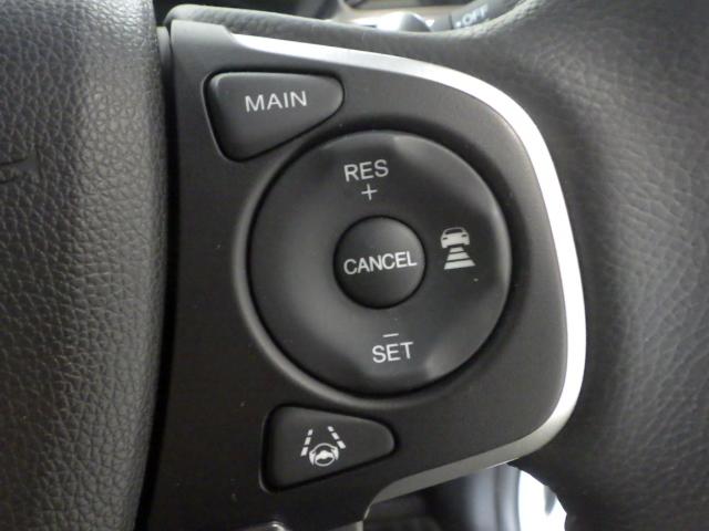 ステップワゴンスパーダ スパーダホンダセンシング /ワンオーナー/禁煙/後席モニター/10インチナビ/FABTECTシート/パドルシフト/ETC2.0/USB/シートバックテーブル/ロールサンシェード/USB/BTA/フルセグ/オートリトラミラー(27枚目)