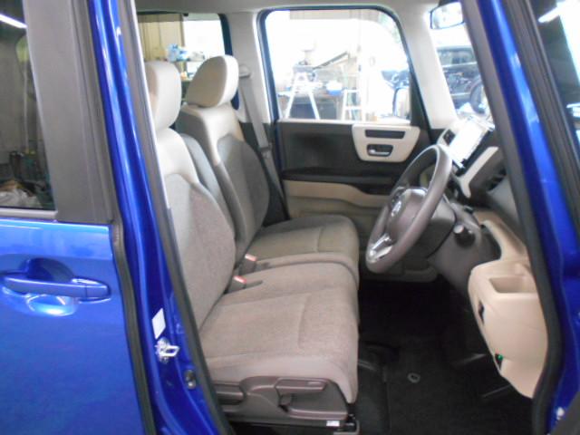 N-BOX G・Lホンダセンシング /ワンオーナー/禁煙/8インチナビ/両側パワースライドドア/ドアバイザー/サイドカーテンSRS/ETC/ACC/USB/ロールサンシェード/AppleCarPlay/フルセグTV/録音再生機能/VSA(31枚目)