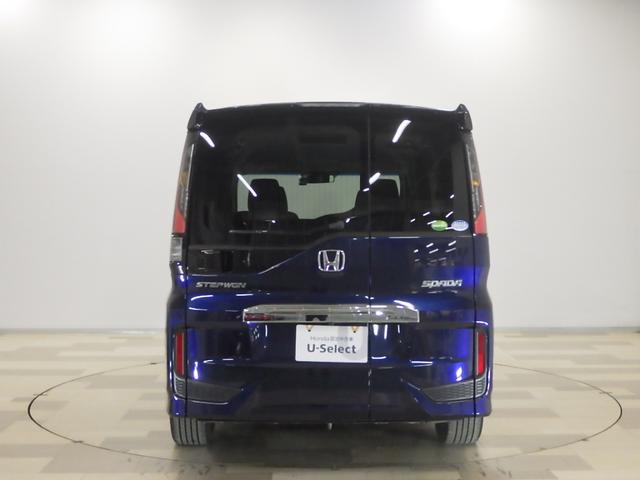 ステップワゴンスパーダ スパーダホンダセンシング /純正9インチナビ/後席モニター/パドルシフト/ワンオーナー/禁煙/ETC2.0/ACC/LEDライト/LEDフォグ/アクティブコーナーリングライト/ドアバイザー/プラズマクラスター/USB/BTA(14枚目)