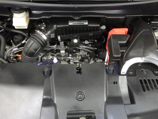 ステップワゴンスパーダ スパーダホンダセンシング /純正9インチナビ/後席モニター/パドルシフト/ワンオーナー/禁煙/ETC2.0/ACC/LEDライト/LEDフォグ/アクティブコーナーリングライト/ドアバイザー/プラズマクラスター/USB/BTA(27枚目)