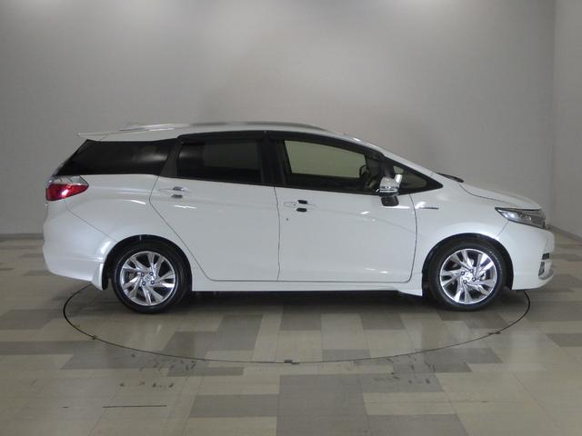 シャトル ハイブリッドZホンダセンシング ワンオーナー/禁煙/純正ナビ/AppleCarPlay/シートヒータ/ルーフレール/LEDライト/LEDフォグ/障害物センサー/サイドカーテンSRS/プライムスムースシート/オートリトラミラー/VSA(13枚目)