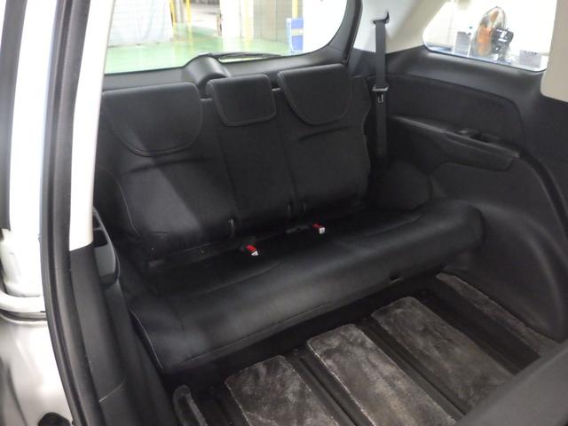 オデッセイ アブソルート /ワンオーナー/禁煙/純正ナビ/衝突軽減ブレーキ/クルコン/サイドカーテンSRS/パドルシフト/リヤカメラ/HDMI/USB/ETC/Bluetooth/LEDライト/オートライト/フルセグ/VSA(17枚目)