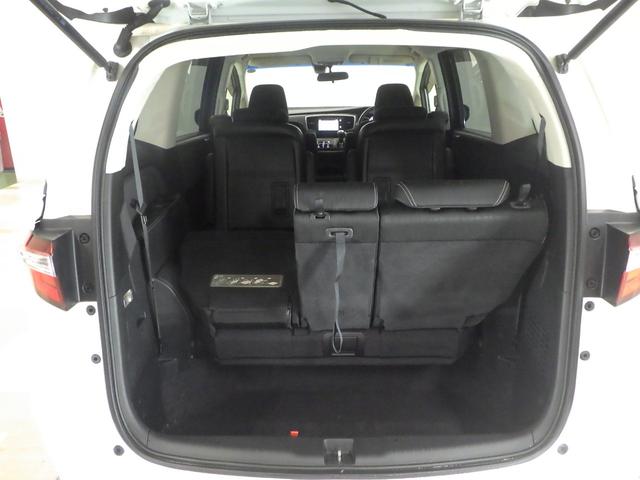 オデッセイ アブソルート /ワンオーナー/禁煙/純正ナビ/衝突軽減ブレーキ/クルコン/サイドカーテンSRS/パドルシフト/リヤカメラ/HDMI/USB/ETC/Bluetooth/LEDライト/オートライト/フルセグ/VSA(19枚目)