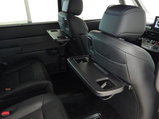 ステップワゴン ｅ：ＨＥＶスパーダ　ホンダセンシング／純正９インチナビ／前後ドラレコ／全方位カメラ／ＢＳＩ／パドルシフト／ワンオーナー／禁煙／パワーテールゲート／アクティブコーナーリングライト／ＥＴＣ２．０／ＡＣＣ／サイドカーテンＳＲＳ（36枚目）