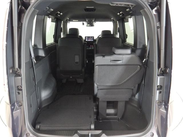 ステップワゴン ｅ：ＨＥＶスパーダ　ホンダセンシング／純正９インチナビ／前後ドラレコ／全方位カメラ／ＢＳＩ／パドルシフト／ワンオーナー／禁煙／パワーテールゲート／アクティブコーナーリングライト／ＥＴＣ２．０／ＡＣＣ／サイドカーテンＳＲＳ（39枚目）