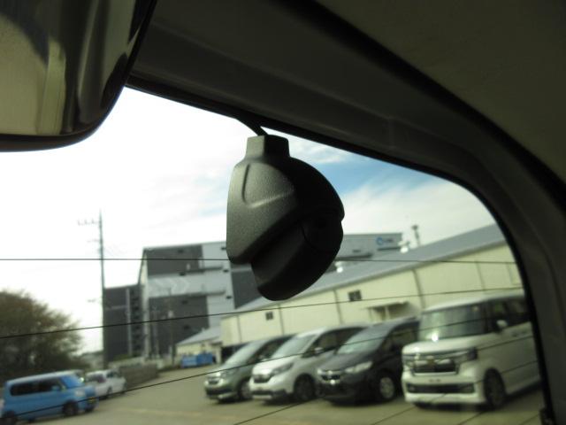 Ｎ－ＢＯＸ Ｇ・Ｌホンダセンシング　／ワンオーナー／禁煙／純正ナビ／前後ドラレコ／シートヒータ／サイドカーテンＳＲＳ／両側パワースライドドア／ドアバイザー／オートハイビーム／ＥＴＣ／ＡＣＣ／ＬＥＤライト／オートライト／Ｒカメラ／ＵＳＢ（8枚目）