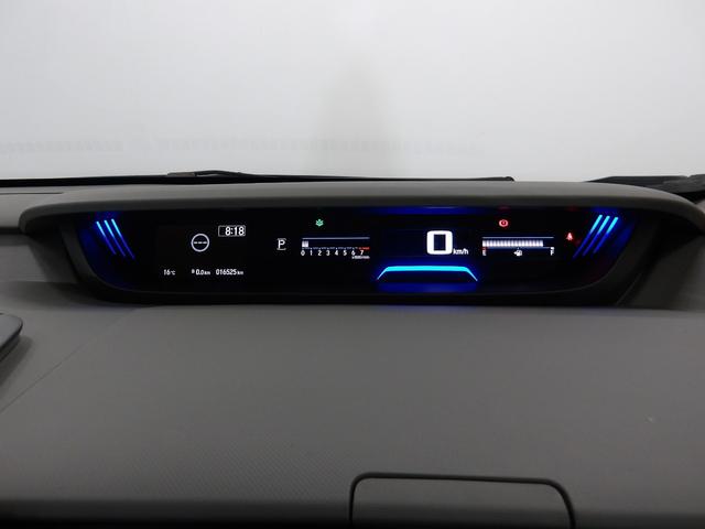 フリード＋ Ｇ・ホンダセンシング　／純正ナビ／ＬＥＤフォグ／オートライト／アクティブコーナーリングライト／プラズマクラスター／ワンオーナー／禁煙／合皮シート／革ハンドル／純正アルミ／ロールサンシェード／ＥＴＣ／ドアバイザー／ＢＴＡ（20枚目）