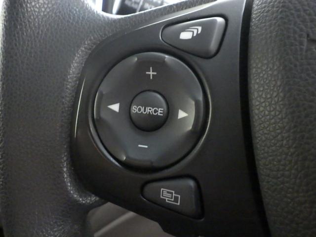 フリードハイブリッド ハイブリッド・Ｇホンダセンシング　／純正９インチナビ／１１．６インチ後席モニター／前後ドラレコ／シートヒータ／サイドカーテンＳＲＳ／ドアバイザー／ＬＥＤライト／アクティブコーナーリングライト／ワンオーナー／オートリトラミラー／ＨＤＭＩ（16枚目）