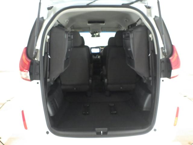 フリードハイブリッド ハイブリッド・Ｇホンダセンシング　／純正９インチナビ／１１．６インチ後席モニター／前後ドラレコ／シートヒータ／サイドカーテンＳＲＳ／ドアバイザー／ＬＥＤライト／アクティブコーナーリングライト／ワンオーナー／オートリトラミラー／ＨＤＭＩ（27枚目）