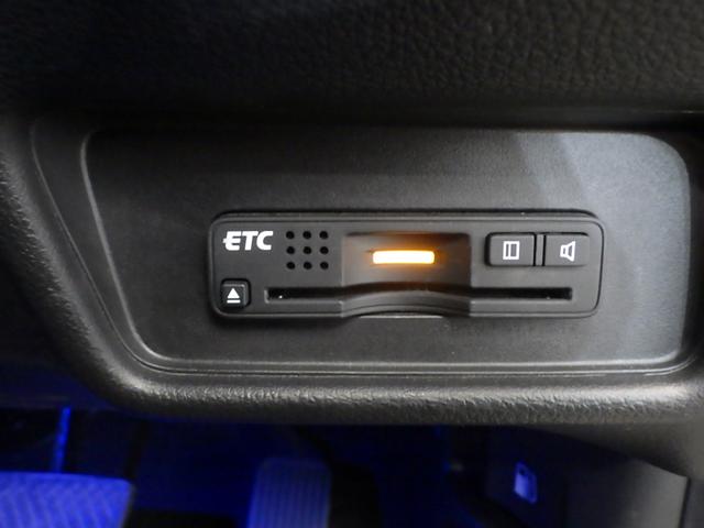 オデッセイ アブソルート・Xホンダセンシングアドバンスドパッケジ /純正ナビ/マルチビュカメラ/Pアシスト/パドルシフト/トリプルゾーンオートエアコン/サイドカーテンSRS/HDMI/USB/プラズマクラスター/オートリトラミラー/フルセグTV/Bluetooth(12枚目)