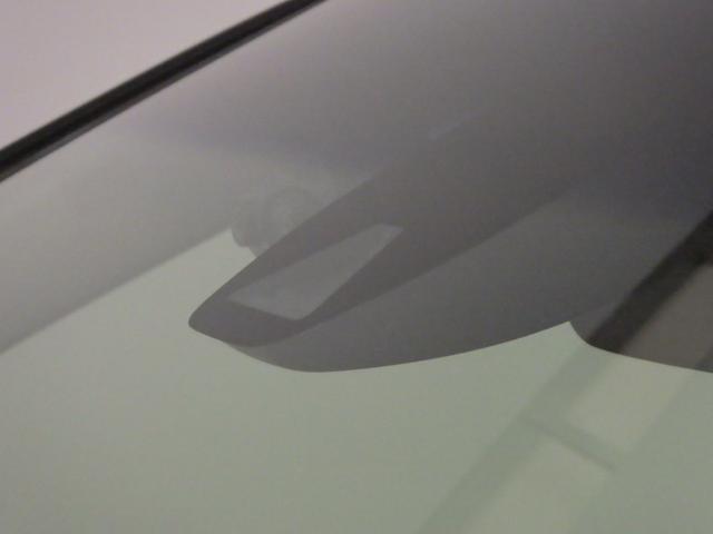 オデッセイ アブソルート・Xホンダセンシングアドバンスドパッケジ /純正ナビ/マルチビュカメラ/Pアシスト/パドルシフト/トリプルゾーンオートエアコン/サイドカーテンSRS/HDMI/USB/プラズマクラスター/オートリトラミラー/フルセグTV/Bluetooth(31枚目)