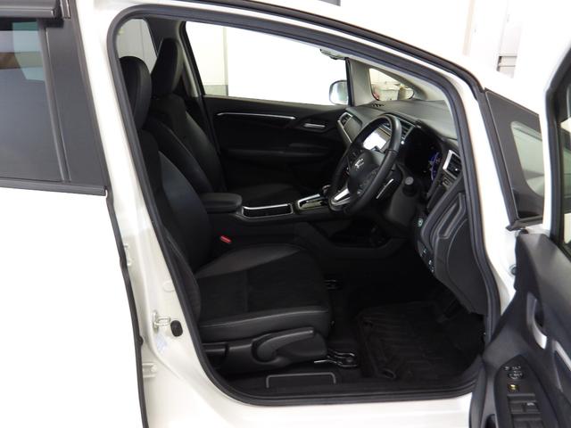 シャトル ハイブリッドＸホンダセンシング　／８インチナビ／ＬＥＤフォグ／障害物センサー／オートハイビーム／パドルシフト／合皮コンビシート／シートヒータ／サイドカーテンＳＲＳ／ＥＴＣ／ＡＣＣ／フルセグ／ＡｐｐｌｅＣａｒＰｌａｙ／ＢＴＡ／ＵＳＢ（26枚目）