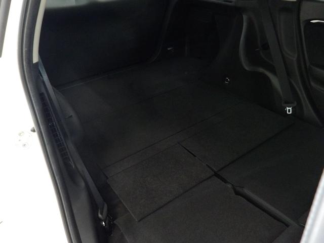 シャトル ハイブリッドＸホンダセンシング　／８インチナビ／ＬＥＤフォグ／障害物センサー／オートハイビーム／パドルシフト／合皮コンビシート／シートヒータ／サイドカーテンＳＲＳ／ＥＴＣ／ＡＣＣ／フルセグ／ＡｐｐｌｅＣａｒＰｌａｙ／ＢＴＡ／ＵＳＢ（32枚目）