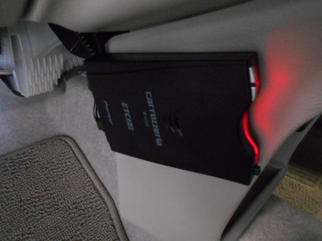 アルトラパン L /禁煙車/パナソニック製ナビ/障害物センサー/LEDヘッドライト/オートライト/運転席シートヒータ/ETC/USB/オートリトラミラー/フルセグTV/録音再生機能/Bluetoothオーディオ/VSA(5枚目)