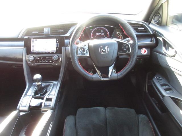 シビック ハッチバック /6速MT/無限スタイリングセット&エキゾーストマフラー&フルバケットシート&ハンドル&ドアバイザー/ワンオーナー/純正ナビ/前後ドラレコ/ETC2.0/オートハイビーム/フルセグTV/USB/VSA(19枚目)