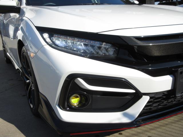 シビック ハッチバック /6速MT/無限スタイリングセット&エキゾーストマフラー&フルバケットシート&ハンドル&ドアバイザー/ワンオーナー/純正ナビ/前後ドラレコ/ETC2.0/オートハイビーム/フルセグTV/USB/VSA(23枚目)