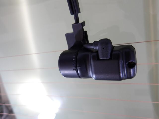 N-BOXカスタム ベースグレード ホンダセンシング/9インチナビ/前後ドラレコ/シートヒータ/AppleCarPlay/AndroidAuto/サイドカーテンSRS/オートハイビーム/ACC/ETC/電子P/オートリトラミラー/VSA(9枚目)