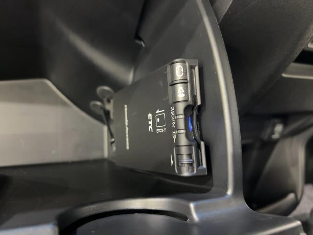 フリード Ｇエアロ　助手席エアバッグ　インテリキー　キーレスエントリ　エアバック　横滑防止装置（10枚目）