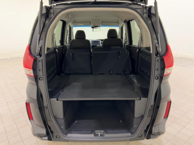 フリード＋ Ｇ　／ホンダセンシング／純正８インチナビ／シートヒータ／ＥＴＣ２．０／ＡＣＣ／ワンオーナー／禁煙／プラズマクラスター／ロールサンシェード／ＬＥＤライト／オートライト／アクティブコーナーリングライト／ＶＳＡ（35枚目）