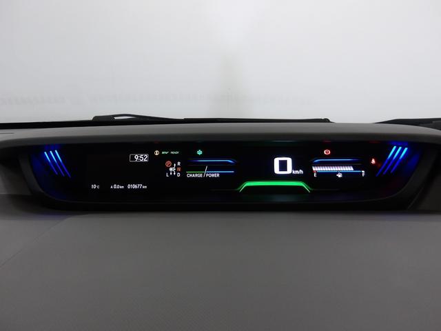 フリードハイブリッド ハイブリッド・Ｇホンダセンシング　純正９インチナビ／前後ドラレコ／シートヒータ／革ハンドル／純正アルミホイール／プライムスムースコンビシート／ＬＥＤライト／アクティブコーナーリングライト／プラズマクラスター／オートリトラミラー／ＶＳＡ（14枚目）