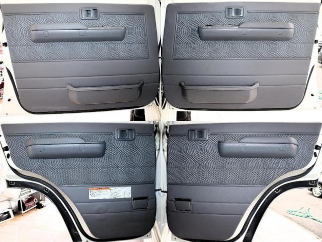 ランドクルーザー７０ ４．０　４ＷＤ　リフトアップ　迫力のカスタム　下取り直販車両　　５速マニュアル　各部　チッピング塗装　ブラッドレーＶ　１６インチＡＷ　ＧＥＯＬＡＮＤＡＲ　３１５ＭＴタイヤ　Ｐａｎａｓｏｎｉｃ　７インチナビ（13枚目）