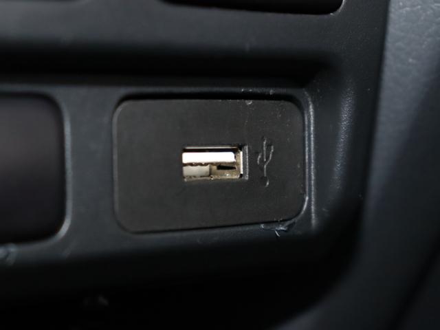 ランドクルーザー７０ ４．０　４ＷＤ　リフトアップ　迫力のカスタム　下取り直販車両　　５速マニュアル　各部　チッピング塗装　ブラッドレーＶ　１６インチＡＷ　ＧＥＯＬＡＮＤＡＲ　３１５ＭＴタイヤ　Ｐａｎａｓｏｎｉｃ　７インチナビ（21枚目）