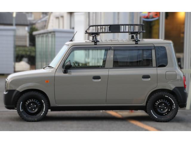 アルトラパン モード ドレスダウンカスタム レトロスタイル オールペイント ちょいリフトアップ 黒てっちん&マッドタイヤ新品 ルーフバスケット ウッドコンビステア&ウッドパネル レッドテール キーレス 整備渡し 保証付(3枚目)