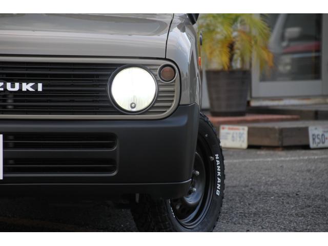 アルトラパン モード ドレスダウンカスタム レトロスタイル オールペイント ちょいリフトアップ 黒てっちん&マッドタイヤ新品 ルーフバスケット ウッドコンビステア&ウッドパネル レッドテール キーレス 整備渡し 保証付(6枚目)