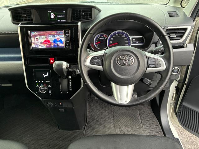 ルーミー カスタムG 後期モデル 衝突軽減 9インチナビ Bluetooth対応 パノラミックビューモニター ETC アダプティブクルーズコントロール LEDヘッドライト スマートキー アイドリングストップ 両側自動ドア(12枚目)