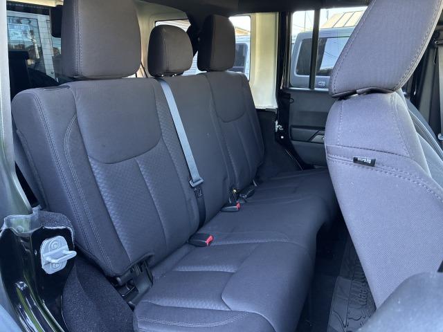 ジープ・ラングラーアンリミテッド スポーツ　正規輸入車　アメ車＆国産車＆欧州車・強化買取中（21枚目）