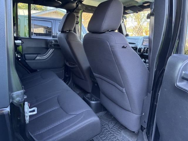 ジープ・ラングラーアンリミテッド スポーツ　正規輸入車　アメ車＆国産車＆欧州車・強化買取中（22枚目）