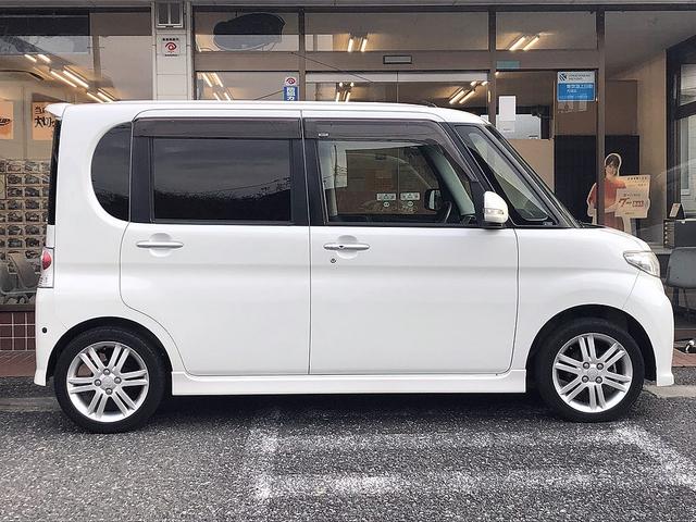 タント カスタムRS インタークーラーターボ純正ナビバックカメラフルセグTV CD DVD コーナーセンサーオートライトオートワイパーウーファー ETC パワースライド フォグスモークフィルムスマートキー衝突安全ボディ(11枚目)