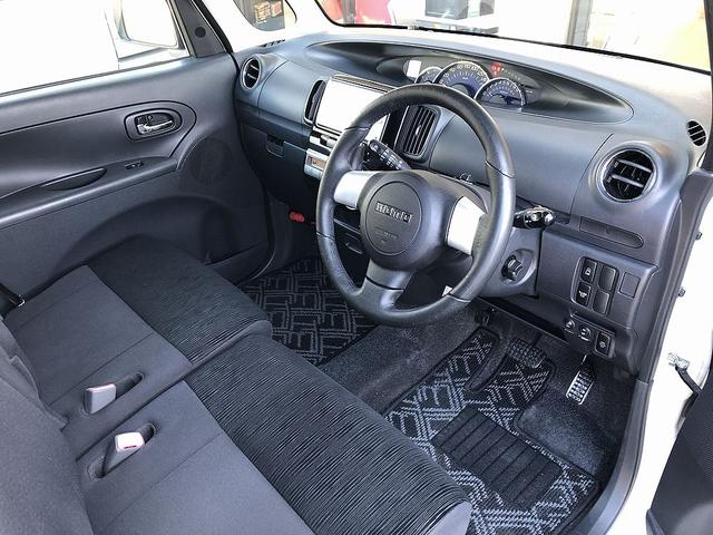 タント カスタムRS インタークーラーターボ純正ナビバックカメラフルセグTV CD DVD コーナーセンサーオートライトオートワイパーウーファー ETC パワースライド フォグスモークフィルムスマートキー衝突安全ボディ(31枚目)