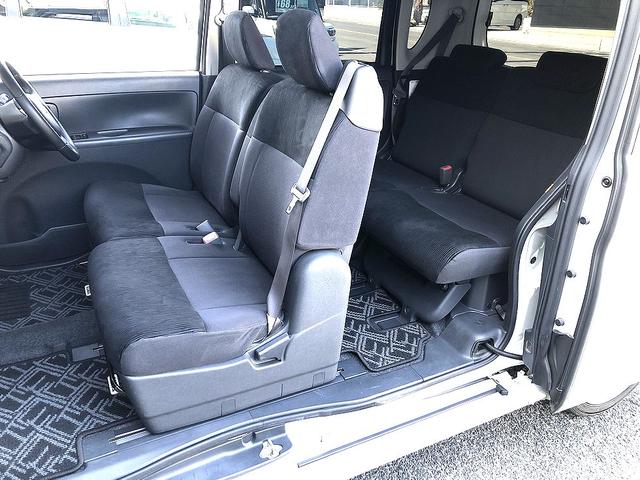 タント カスタムRS インタークーラーターボ純正ナビバックカメラフルセグTV CD DVD コーナーセンサーオートライトオートワイパーウーファー ETC パワースライド フォグスモークフィルムスマートキー衝突安全ボディ(36枚目)