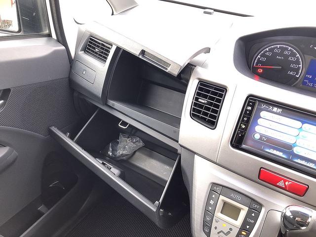 ムーヴ カスタム　Ｇ　ディーラー下取車純正ナビフルセグＴＶ　Ｂｌｕｅｔｏｏｔｈ　ＤＶＤ　ＣＤ　ＥＴＣ　プッシュスタートエコアイドルドアロック連動格納式ウィンカードアミラースマートキーフロントフォグ整備点検記録衝突安全ボディ（27枚目）