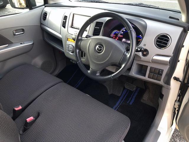 AZワゴン XSスペシャル 純正フルエアロ 社外ナビ ワンセグTV CD プッシュスタート ETC スマートキー 電動格納式ウィンカードアミラー 純正アルミ ABS Wエアバック 衝突安全ボディ(25枚目)