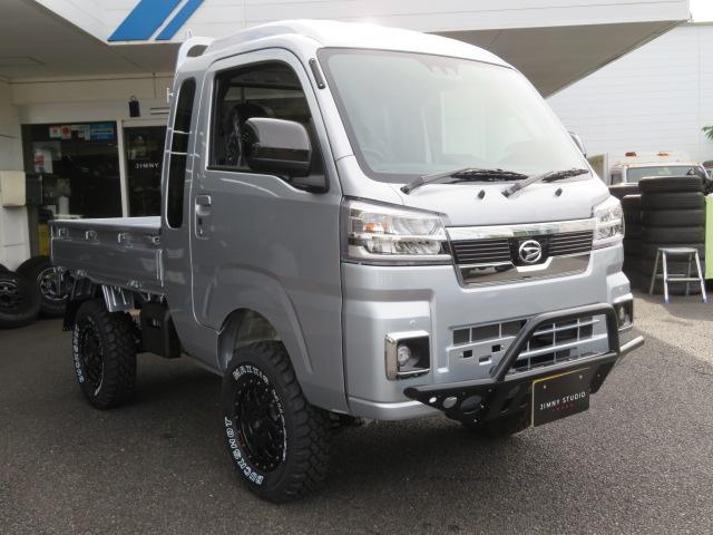 ハイゼットトラック ジャンボエクストラ　４インチアップ　フロントガードバー　バックショット１９５Ｒ１４　ＸＴＲＥＭＥ－Ｊ　ＸＪ０４　電子制御式４ＷＤ　スーパーデフロック　ＣＶＴ　視界補助パック　マッドフラップ（3枚目）