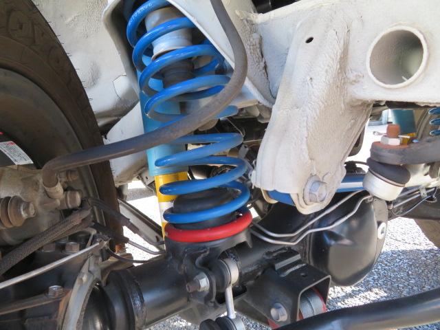 ジムニーシエラ ＪＣ　３型　モトレージ３インチアップキットビルシュタイン　ショウワガレージＡＢＳフロントバンパー／リアバンパー　サクソン左出しマフラー　オープンカントリーＲＴ２２５／６０Ｒ１８　ＲＡＹＳ　Ａ．ＬＡＰ－０７Ｘ（24枚目）