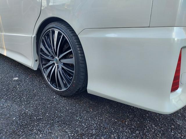 ヴォクシー ＺＳ　純正９インチナビ・テレビ・リヤカメラ・後席フリップダウンモニター・両側パワースライドドア・ミラー型前後ドラレコ・ビルトインＥＴＣ・社外車高調・社外１９インチアルミ（33枚目）