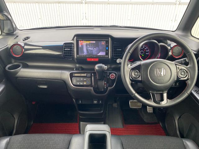 N-BOXカスタム 2トーンカラースタイル G・ターボLパッケージ 後期モデル 4WD ナビ&地デジテレビ バックカメラ ブレーキアシスト シートヒーター クルーズコントロール パドルシフト 両側パワースライドドア 15インチアルミ Bluetooth スマートキー(6枚目)