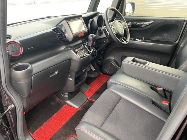 N-BOXカスタム 2トーンカラースタイル G・ターボLパッケージ 後期モデル 4WD ナビ&地デジテレビ バックカメラ ブレーキアシスト シートヒーター クルーズコントロール パドルシフト 両側パワースライドドア 15インチアルミ Bluetooth スマートキー(12枚目)
