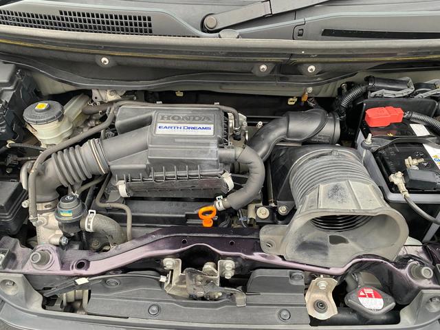 N-BOXカスタム 2トーンカラースタイル G・ターボLパッケージ 後期モデル 4WD ナビ&地デジテレビ バックカメラ ブレーキアシスト シートヒーター クルーズコントロール パドルシフト 両側パワースライドドア 15インチアルミ Bluetooth スマートキー(33枚目)