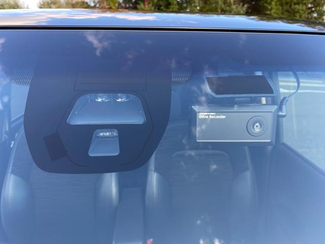 Ｎ－ＯＮＥ プレミアム　ツアラー・ローダウン　ブラックルーフツートンカラー　ターボ　ナビ＆地デジＴＶ　バックカメラ　ブレーキアシスト　クルーズコントロール　ドライブレコーダー　パドルシフト　車検たっぷり９年５月　スマートキー２個（34枚目）