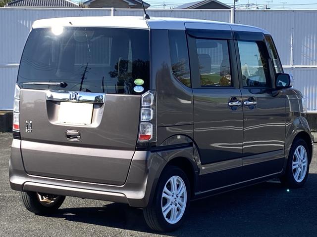 Ｎ－ＢＯＸ ２トーンカラースタイル　ＧターボＳＳパッケージ　ナビ＆地デジＴＶ　ブレーキアシスト　クルーズコントロール　パドルシフト　両側パワースライドドア　ＥＴＣ　スマートキー　１４インチアルミ　Ｂｌｕｅｔｏｏｔｈ　ホワイトルーフツートンカラー（3枚目）