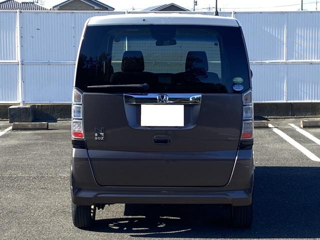 Ｎ－ＢＯＸ ２トーンカラースタイル　ＧターボＳＳパッケージ　ナビ＆地デジＴＶ　ブレーキアシスト　クルーズコントロール　パドルシフト　両側パワースライドドア　ＥＴＣ　スマートキー　１４インチアルミ　Ｂｌｕｅｔｏｏｔｈ　ホワイトルーフツートンカラー（11枚目）