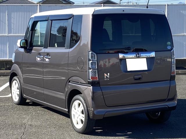 N-BOX 2トーンカラースタイル GターボSSパッケージ ナビ&地デジTV ブレーキアシスト クルーズコントロール パドルシフト 両側パワースライドドア ETC スマートキー 14インチアルミ Bluetooth 車検たっぷり9年11月(7枚目)